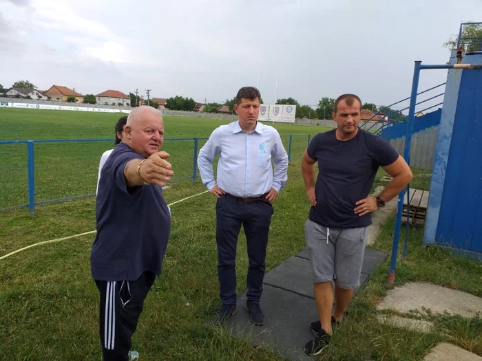 Cosmin Tabără în vizită oe stadionul de rugby