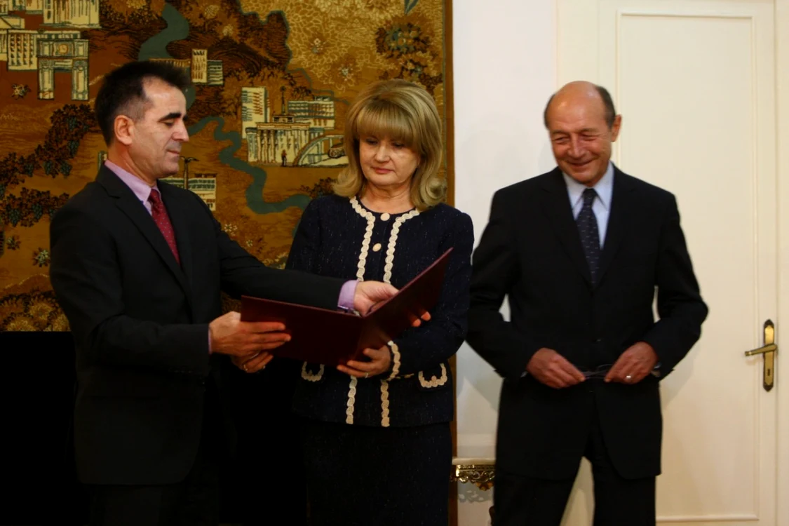 Traian şi Maria Băsescu au primit cetăţenia Republicii Moldova FOTO David Muntean