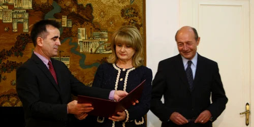 Traian Băsescu şi soţia sa au depus jurământul ca cetăţeni ai Republicii Moldova FOTO David Muntean