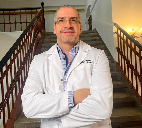 Dr. Dorian Schwartz