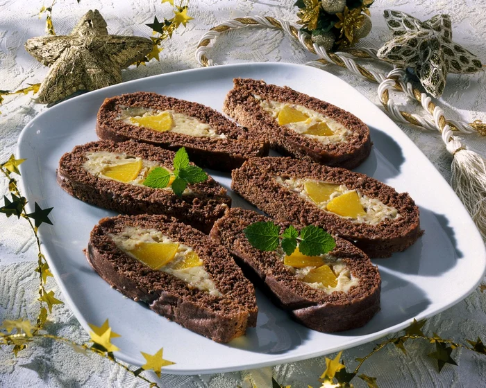 Roulade with Peaches jpeg