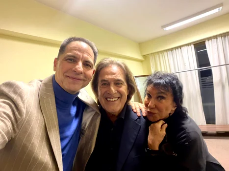 Dan Negru a prezentat aseară show-ul soliștilor din trupa Ricchi e Poveri, de la Sala Palatrul