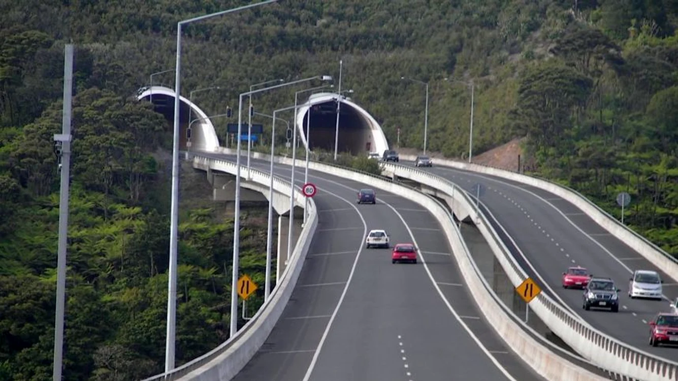 
    Traseul Autostrăzii Sibiu-Pitești  