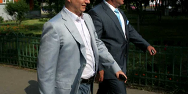 Codrin Ştefănescu şi Marius Marinescu, amendaţi cu 15.000 de lei după o altercaţie cu jandarmii