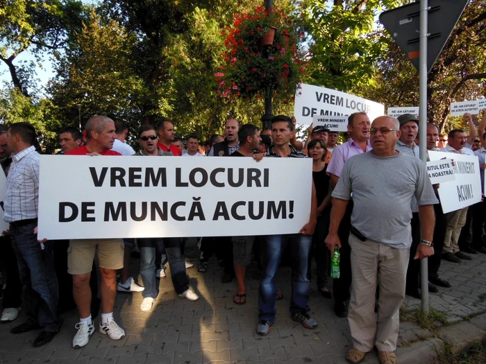 Spoturile TV promovează locurile de muncă în minerit