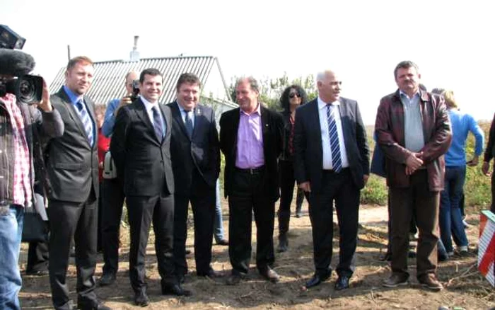 Minstrul Agriculturii Daniel Constantin in satul Rubla judetul Braila foto Agerpres