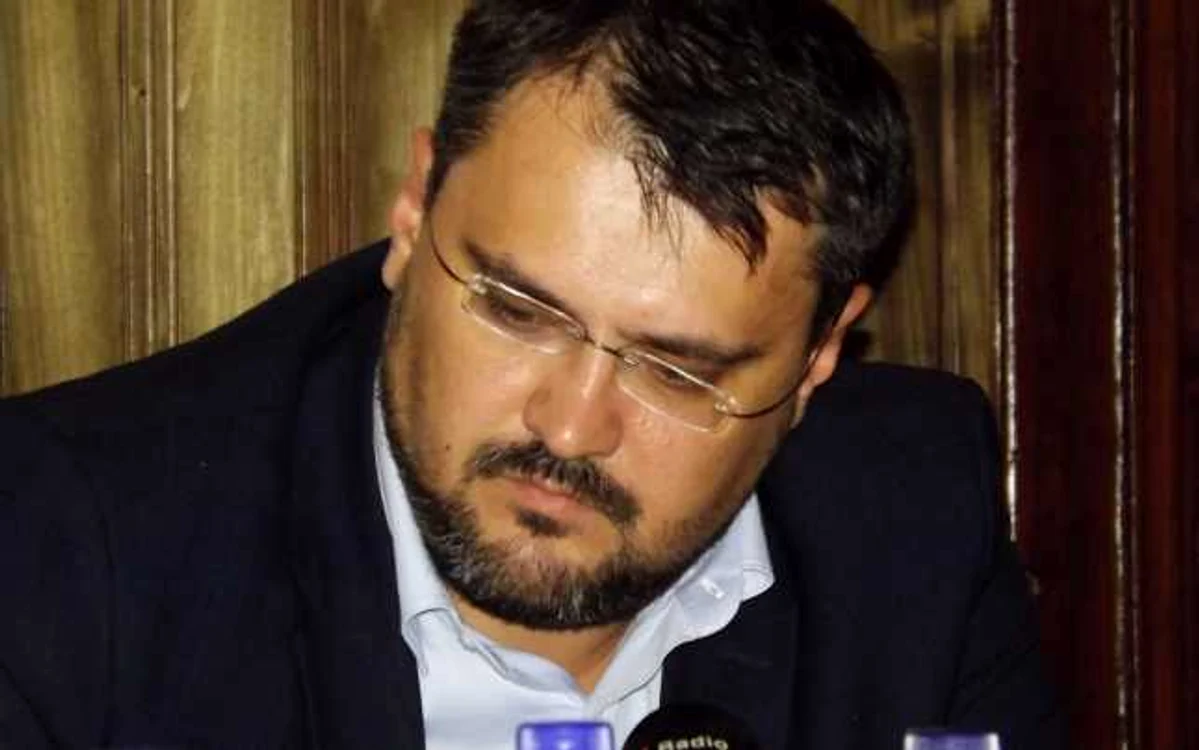 Ministrul Cristian Ghinea