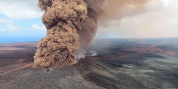 Eruptia vulcanului Kilauea FOTO EPA-EFE