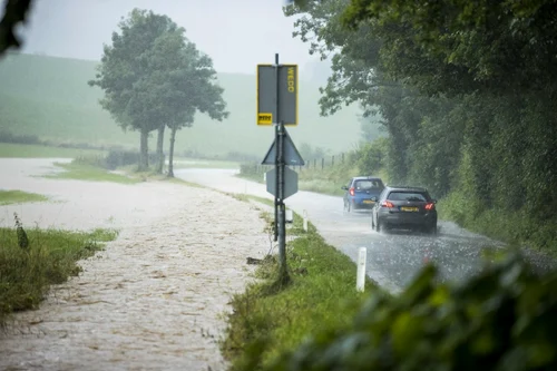 Inundaţii masive în vestul Germaniei. FOTO EPA-EFE