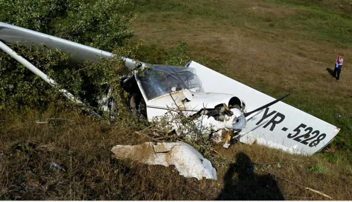 Avionul prăbuşit la Tătăruşi FOTO CIAS