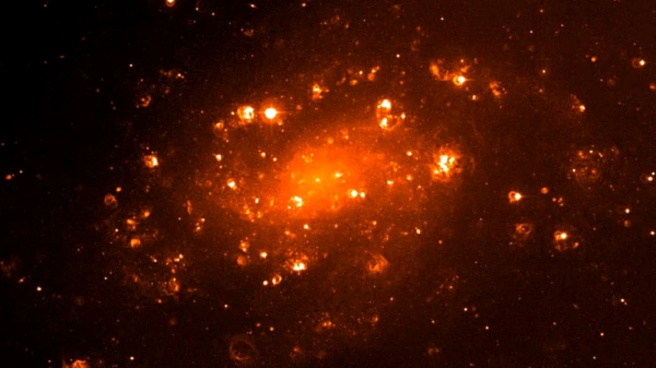 Universul nostru ar putea fi distrus de un univers alternativ care se va extine cu viteza luminii