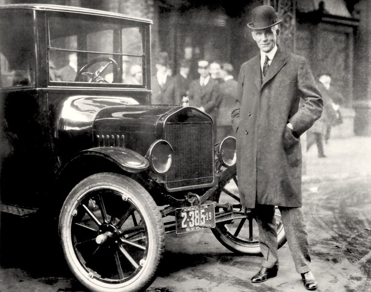 1 octombrie: În urmă cu 117 ani, Henry Ford lansa primul automobil fabricat în masă. Ce valoare are astăzi o astfel de maşină