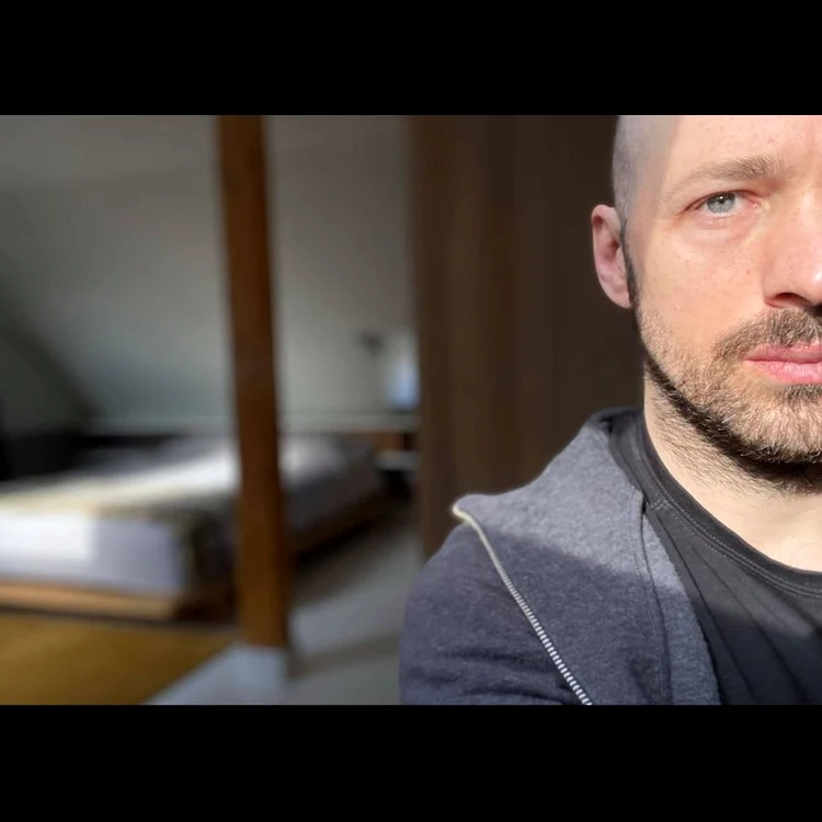 Un gînd pe care nu îl împart cu nimeni jpeg