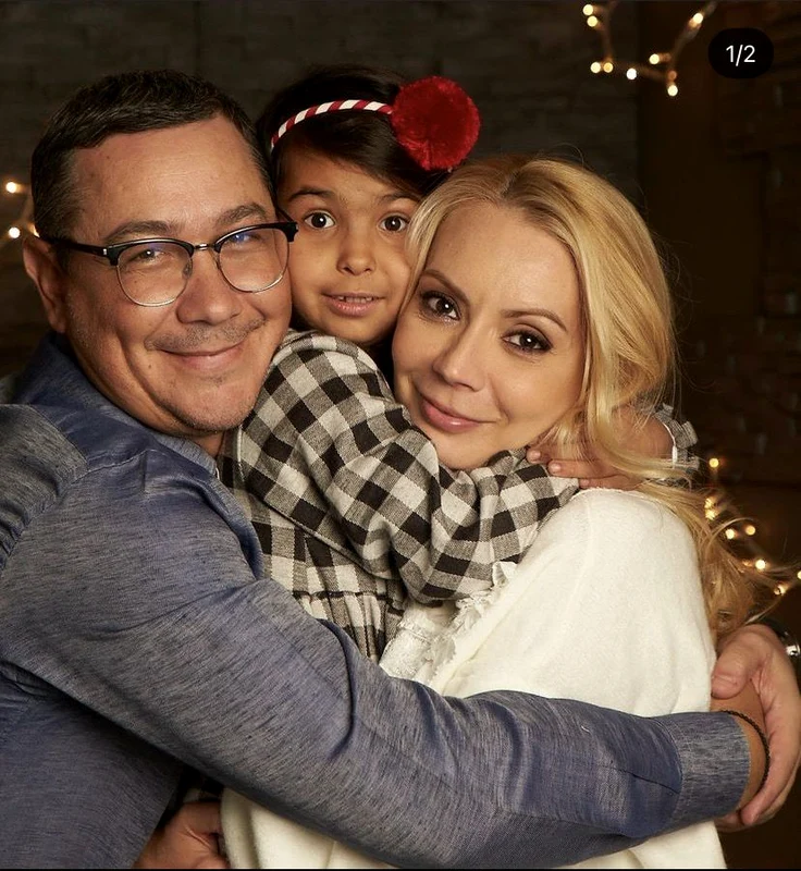 victor ponta daciana fata adoptata jpg