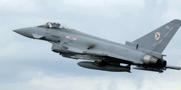 eurofighter typhoon avion vanatoare raf marea britanie