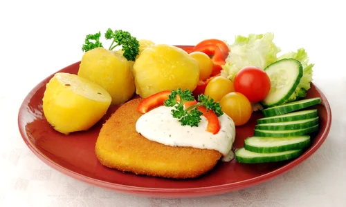 cartofi fierti cu cascaval pane shutterstock 10035478 jpeg
