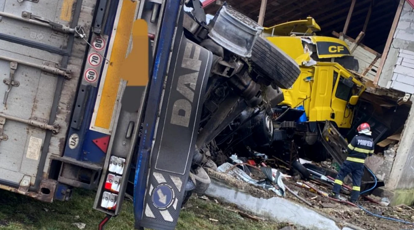 Accident rutier produs în comuna Filipești, județul Bacău. FOTO: Ziarul de Bacău.