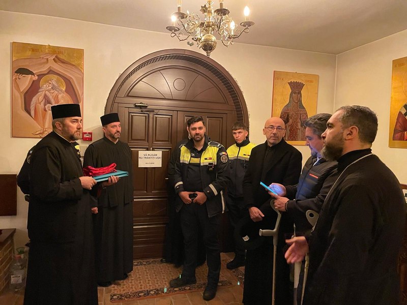 „Inspectorul eparhial a fost bruscat”. Cum ar fi degenerat conflictul în biserica controversatului preot Ciprian Mega