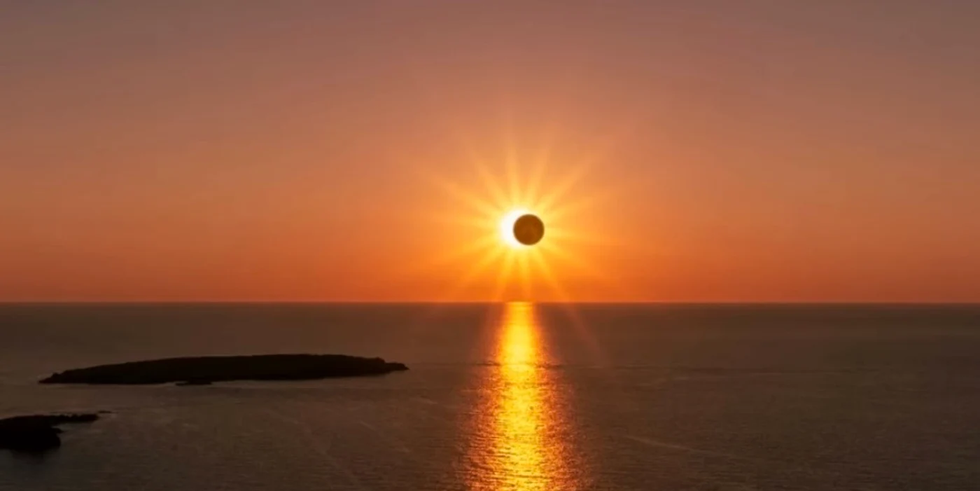 Eclipsa de soare 2026, vizibilă în Spania foto: Facebook 