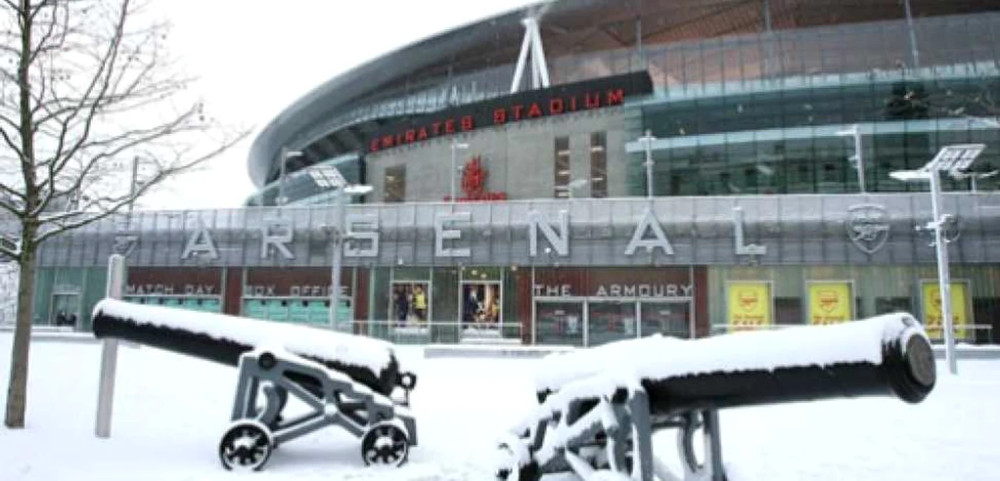 Prima victimă a zăpezii în Premiership a fost meciul Arsenal - Bolton, de pe "Emirates" din Londra
