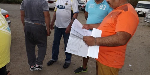 locatari nemultumiti bloc social din turnu severin FOTO Corina Macavei 