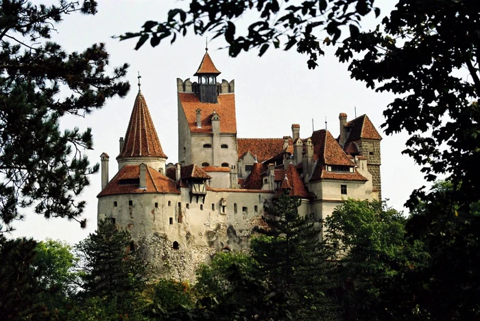 Castelul Bran face profit un milion de euro pe an. FOTO Adevărul