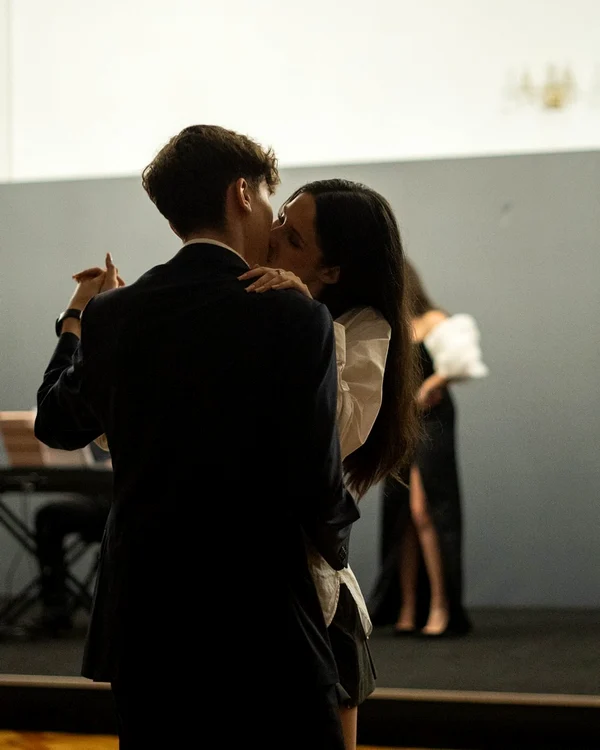 Ana Violeta Bănică, fiica prezentatoarei Andreea Marin, cu iubitul ei   Instagram (1) jpg