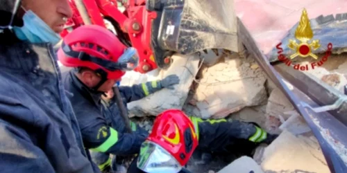 bloc prabusit in italia foto twitter