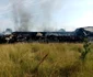 Fumul toxic şi incendiul de la uriaşul depozit de deşeuri continuă să le facă probleme localnicilor de la Salonta. FOTO