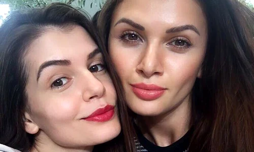 Monica si Ramona Gabor in America (1) jpeg