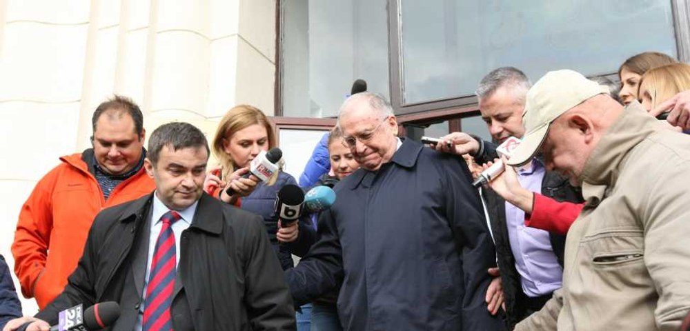 Moștenirea Iliescu în educație: nimicul care a crescut până a devenit sistem