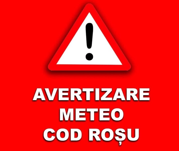 Mesaj RO-ALERT de vreme extremă. Cod roşu de ploi torenţiale, vijelii şi grindină în Capitală şi Ilfov şi în patru judeţe. Copaci smulşi din rădăcini, stâlpi prăbuşiţi. Alunecare de teren în Vâlcea. Bilanţ oficial intermediar  