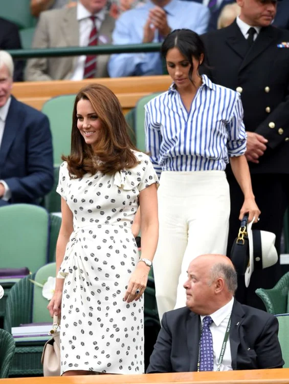 Ținuta purtată de Meghan, care se vehiculează că a inspirat-o pe Ducesa de Cambridge în noile sale outfit-uri