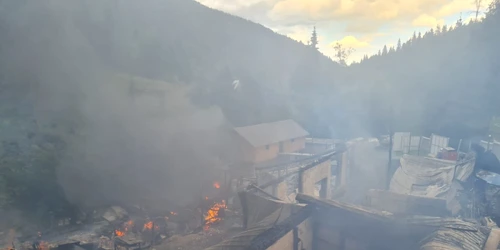 incendiu Mănăstirea Tărcuţa foti news