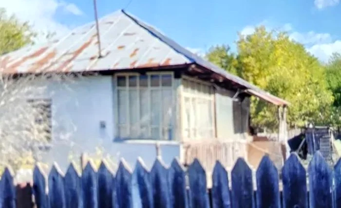 Poți cumpăra o casă bătânească din Băroiu cu doar 7.500 de euro / foto: OLX