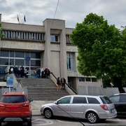 judecatoria pitesti foto denis grigorescu jpg