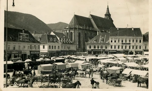 Zi de târg în Brașovul interbelic (© iMAGO Romaniae)