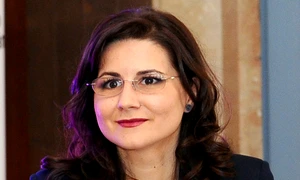 "Un spaţiu în care nimic nu e definitiv, nimic nu e categoric"   interviu cu Carmen GAVRILĂ jpeg