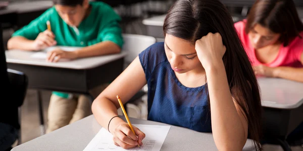 Examenul de Bacalaureat  Foto Freepik com jpg