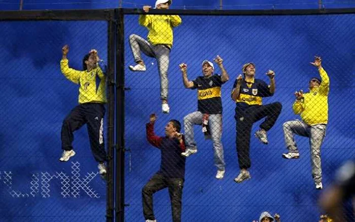 Atmosfera e mereu incendiară pe stadionul celor de la Boca Juniors