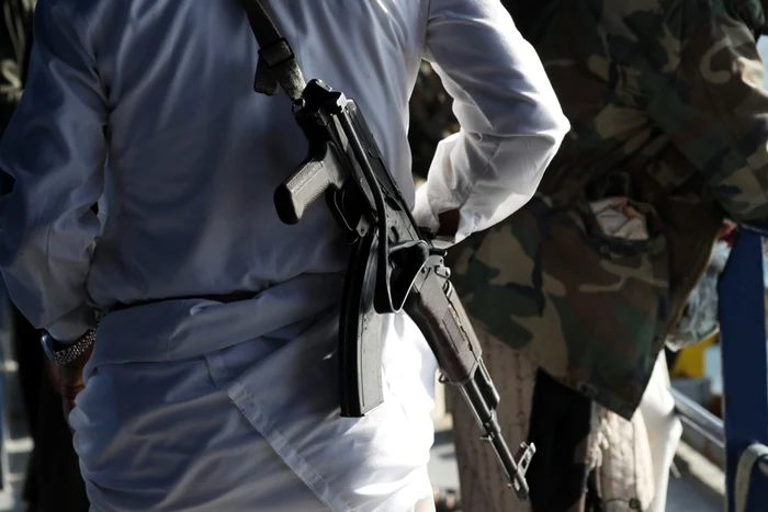 Rebelii houthi primesc arme de la Iran FOTO SHUTTERSTOCK