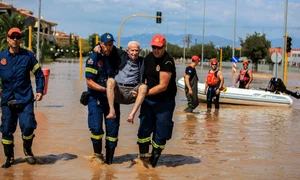 foto  grecia inunB jpg