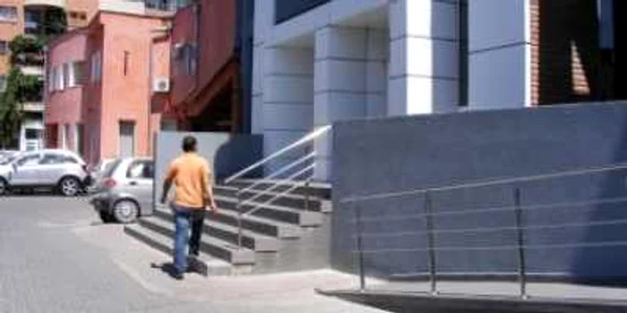 Alba Iulia: Locuri de muncă puţine pentru albaiulieni