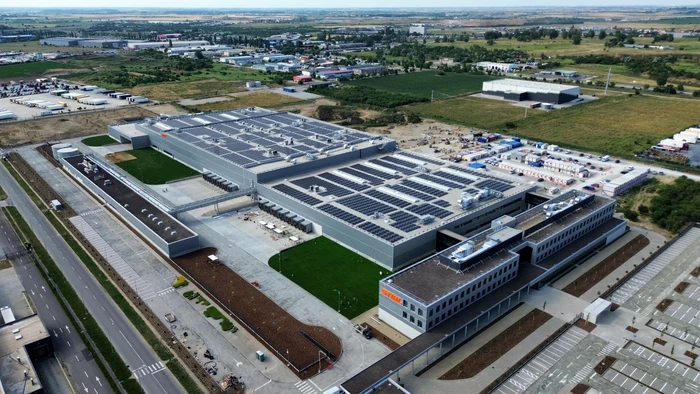Clădirea fabricii Stihl din Oradea