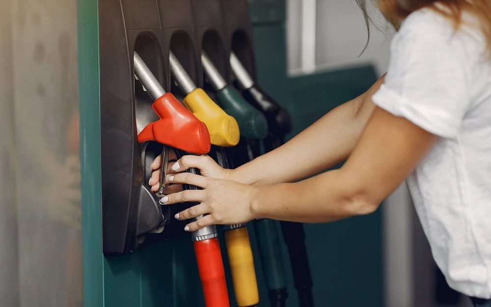 În ce condiții poate fi decretată „starea de urgență” energetică? Ce măsuri restrictive se pot impune?