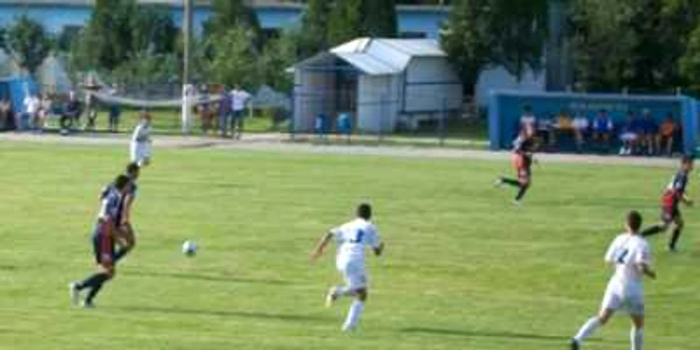 Râmnicu Vâlcea: Ghecon şi FC Oltchim joacă astăzi în liga a III-a