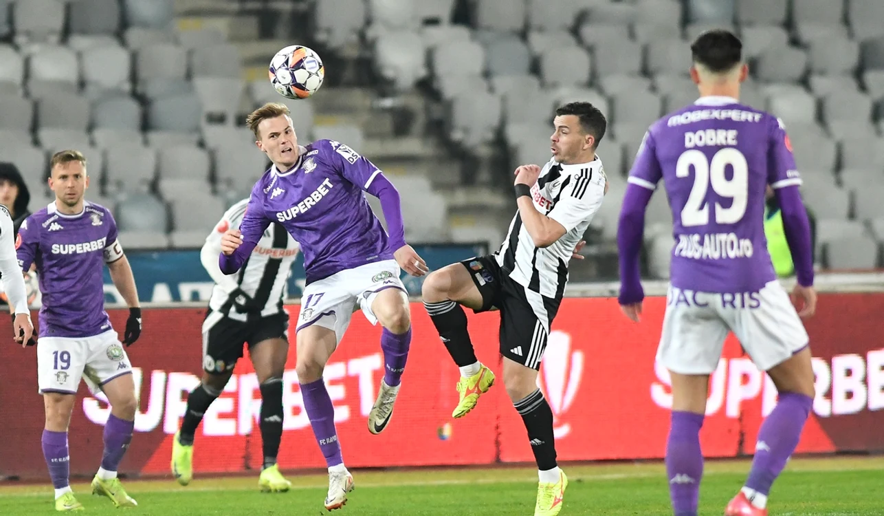 Universitatea Cluj a luat toate cele trei puncte cu Rapid (FOTO: Sportpictures)