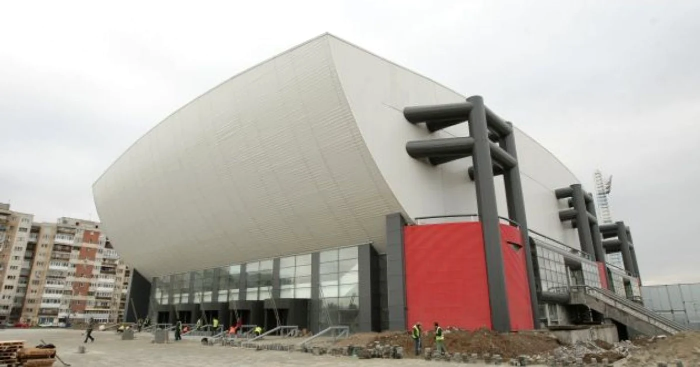 Sala Polivalenta va fi inaugurata in prima jumatate a anului viitor. Foto: Victor C. Boldîr