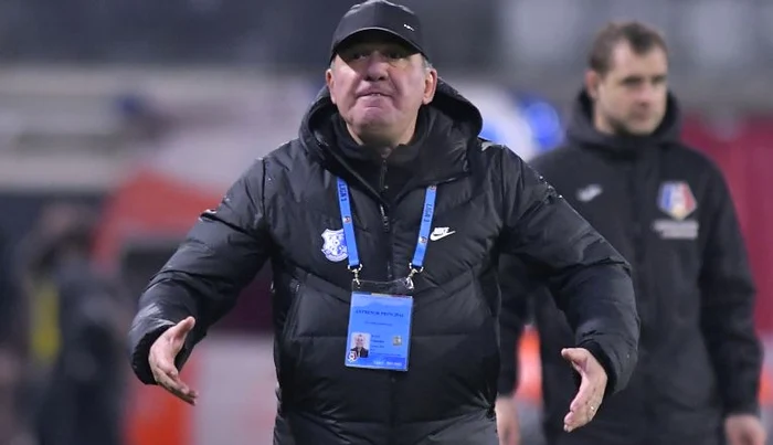 Suma uriașă pe care Hagi a plătit-o la utilități. Farul și-a făcut acasă cantonamentul de iarnă