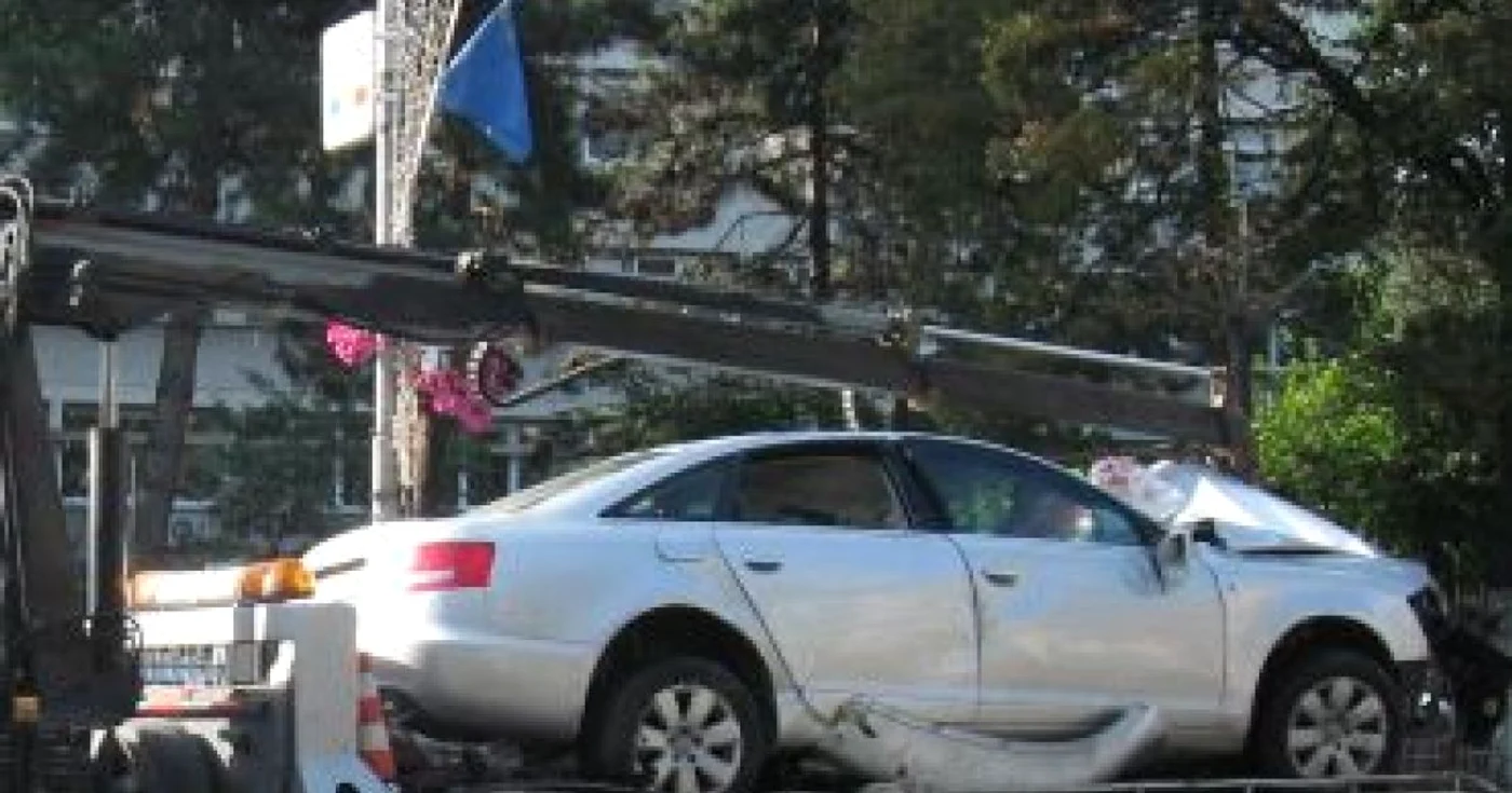 Suceava: Un accident cu trei victime a blocat circulaţia între Suceava şi Fălticeni (UPDATE - GALERIE VIDEO)